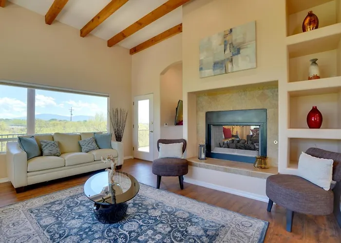 Updated W/ Panoramic Mtn Views & Pool!