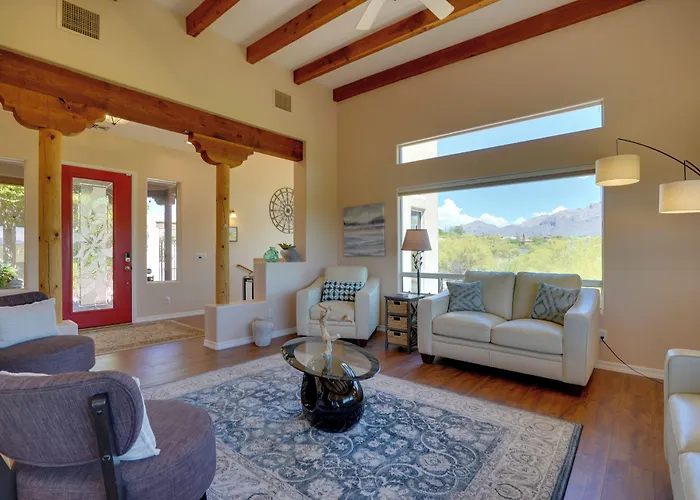 Holiday home Updated W/ Panoramic Mtn Views & Pool!
